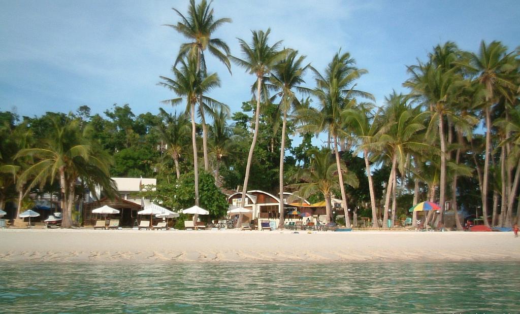 Island Jewel Inn Manoc-Manoc ภายนอก รูปภาพ