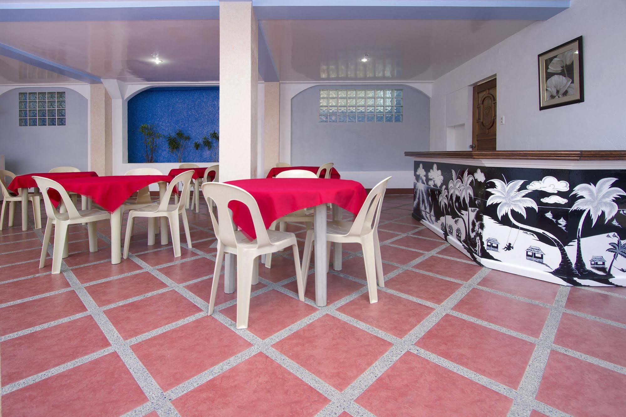 Island Jewel Inn Manoc-Manoc ภายนอก รูปภาพ